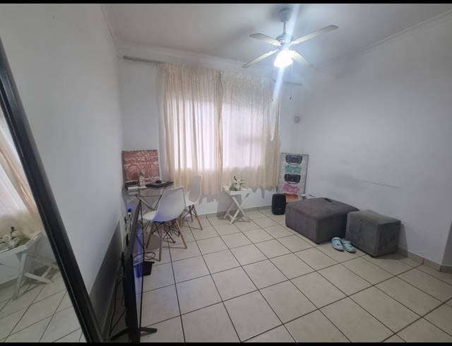 2 BEDROOM APARTMENT FOR SALE IN RICHEM